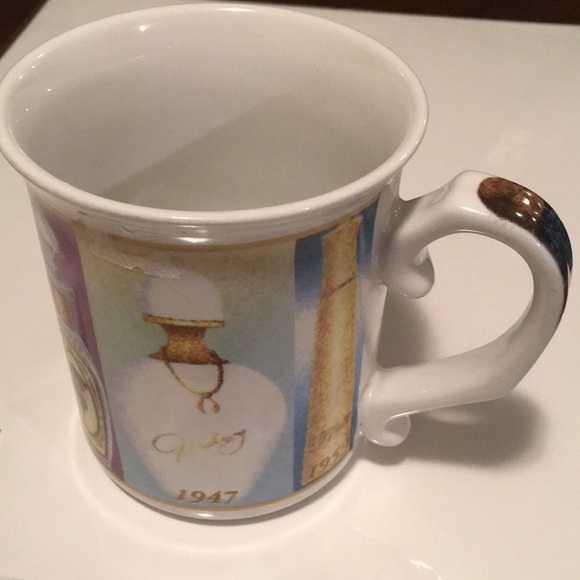 Avon commemorative mug 1998 - Picture 3 of 8